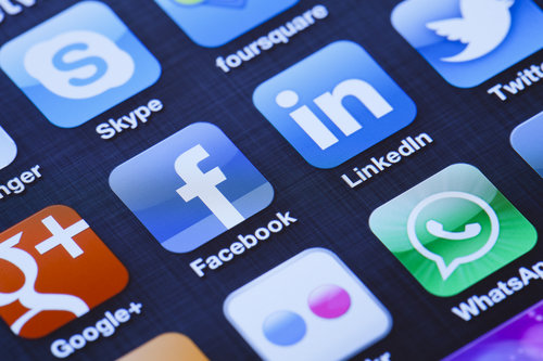 social-media-pew-research-2015-facebook-messaging-twitter-pinterest